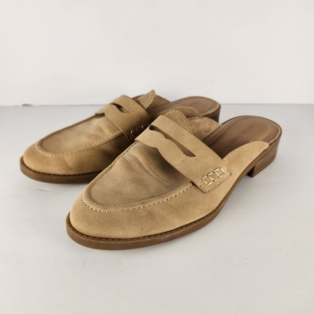 Cynthia Rowley Women's‎ Classy Tan Slip-On Suede Loafers Size 8.5M
